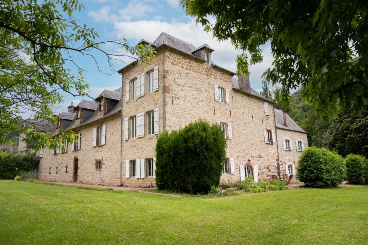 Bed and Breakfast La Demeure Du Comte Marcillac-Vallon Exteriér fotografie